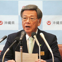 翁長雄志知事が那覇市内の特別支援校予定地決定を発表した=17日午後、県庁