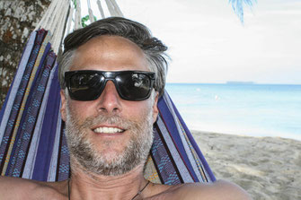 travelonboards.de, Strand, Hängematte, Portrait