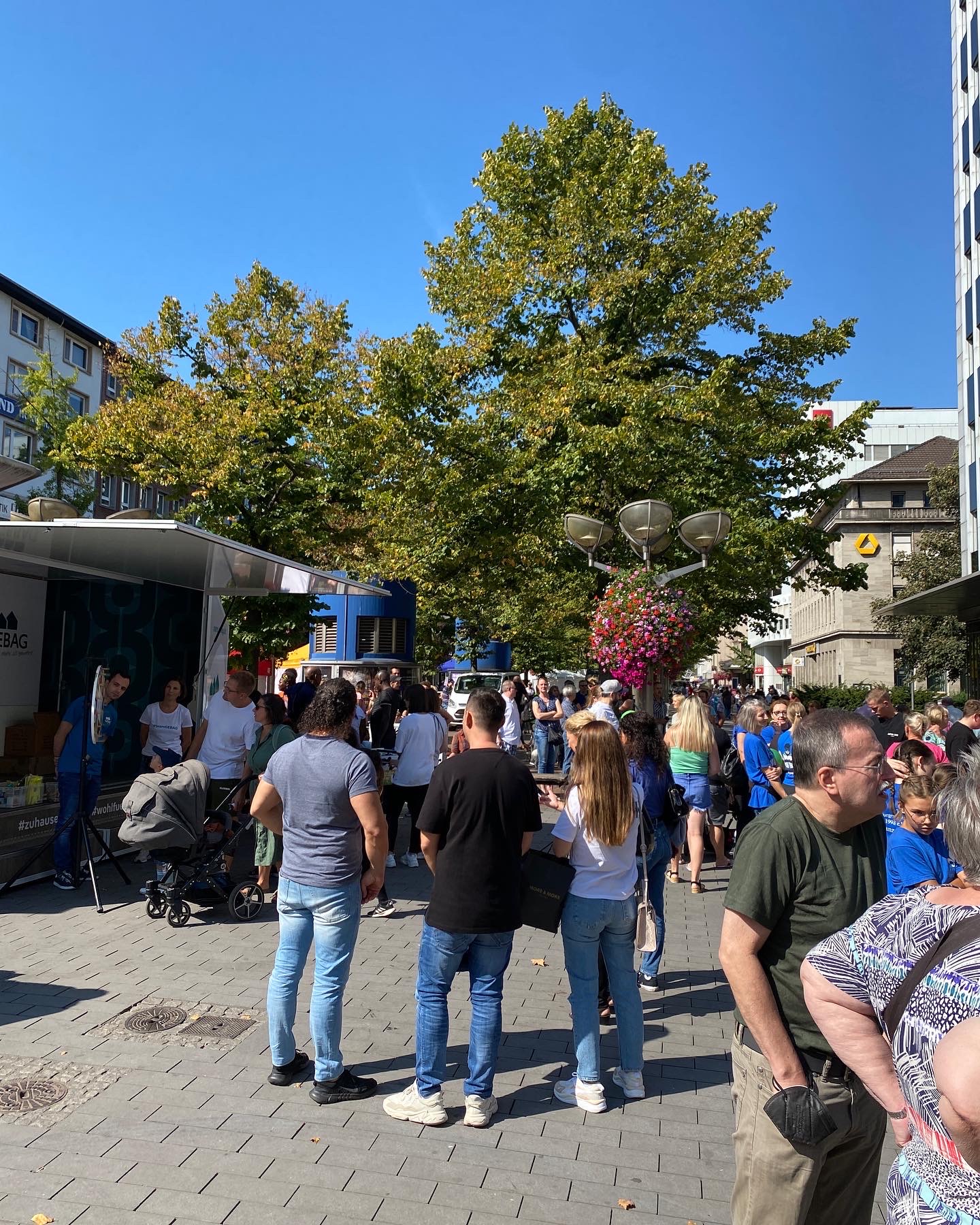 Duisburg Bewegt Sich Event In Der Innenstadt Amateur Schwimm Club Duisburg E V