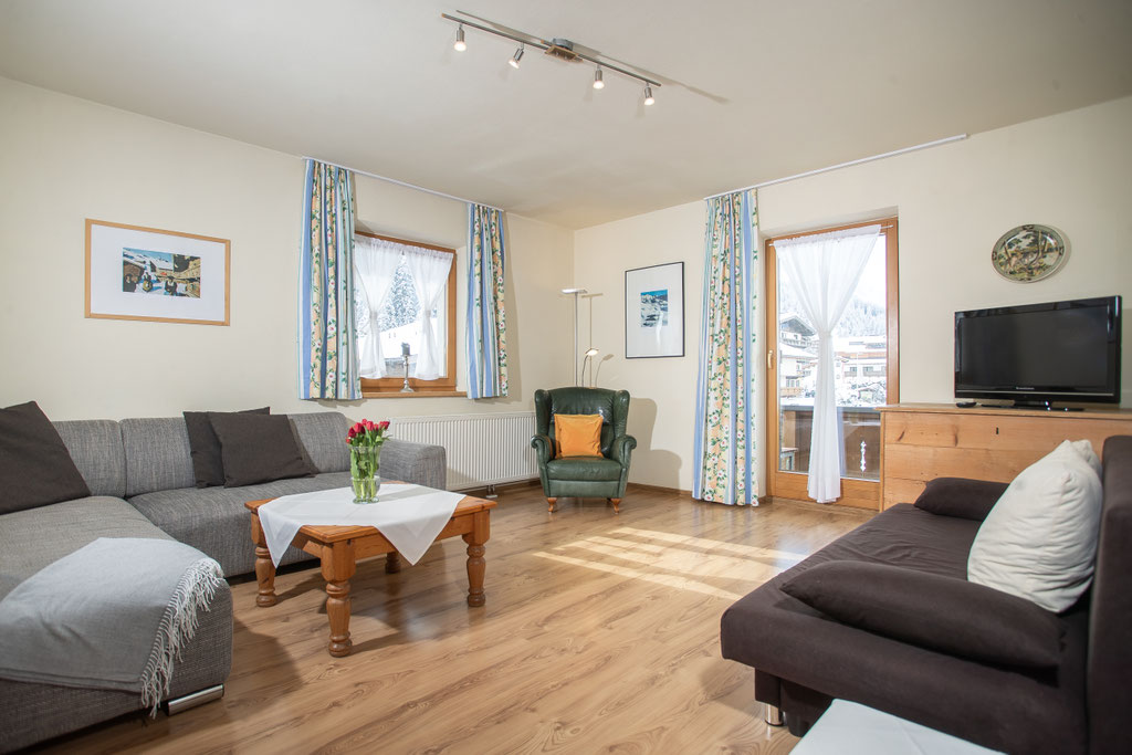 Apartment living room in Tux-Lanersbach