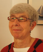 Ursula Fritz, Mitglied seit 1999, betreut die Theater-Abonnenten und die ...