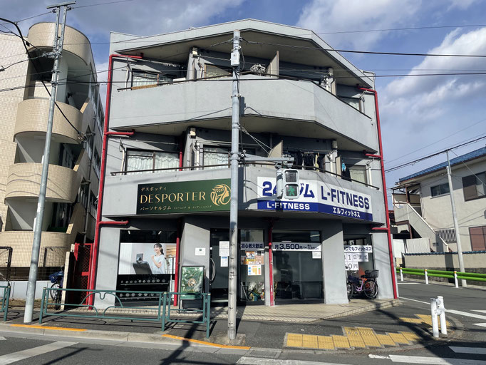 L-FITNESS 下井草店の外観