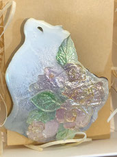まめまめ舎 薔薇猫(横顔) 七宝ブローチ ¥8,000 40㎜×40㎜
