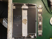 iPadPRO基盤取り外し