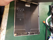 iPad PRO画面取り外し