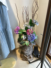 紫陽花を飾る季節になりました