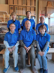 中島建具センター（株）　スタッフ一同