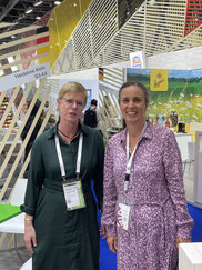 Heidelore Knirr with H.E. Consul General Sybille Pfaff