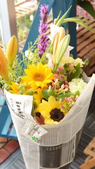 季節の生花(大1)一束　2000円