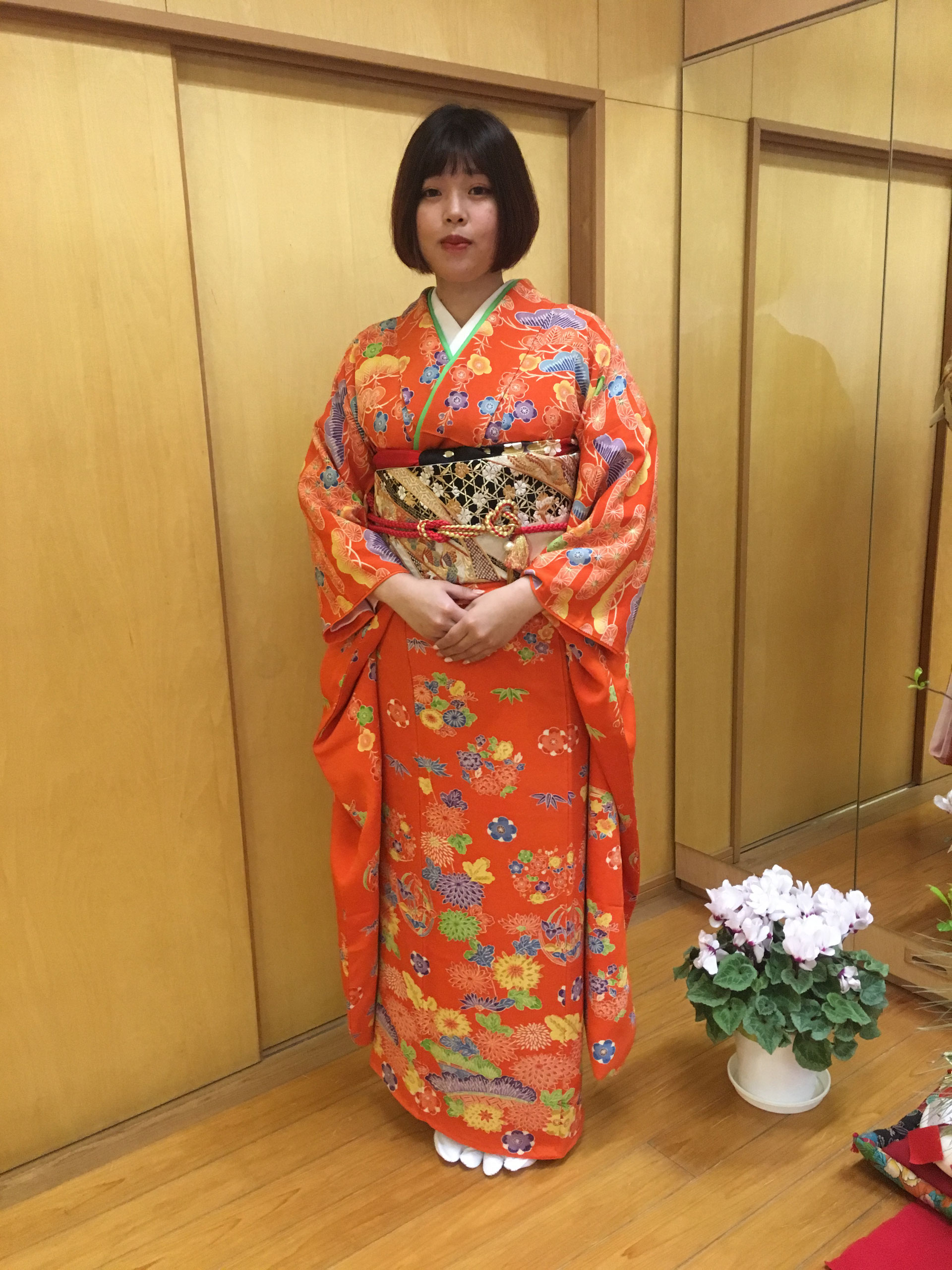 千葉市成人式着付 千葉市の日本舞踊衣裳化粧着付高級訪問着レンタル 葵総合アート企画 千葉市成人式着付 千葉市の日本舞踊衣裳化粧着付高級訪問着レンタル 葵総合アート企画