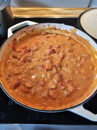 Würstchengulasch einfach und schnell gekocht