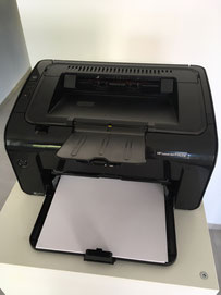 Kompakter schwarz-weiß Laserdrucker mit WLAN