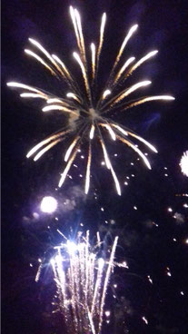 Foto: mit Feuerwerk