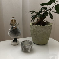 #10 Eine weitere Engel-Dame hat bei mir Einzug gehalten. Ein kürzliches Geschenk von einer Kursteilnehmerin.