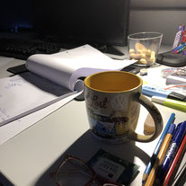 #9 Lernen mit meinem Jüngsten. Auch wenn beide müde sind, entsteht eine tolle Zusammenarbeit.