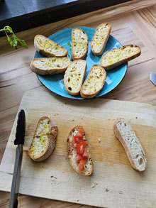 Fertige Bruschettabrotscheiben zum belegen