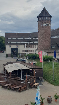 Bei Sonne könnte man im Biergarten...