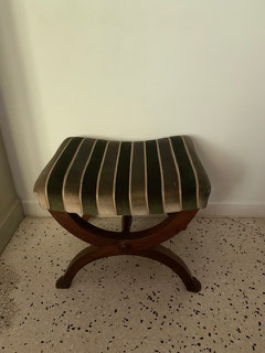 Tabouret directoire/empire avant rénovation