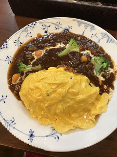 フワッ、トロッ オムレツでした。美味しい~(^^♪