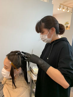 本巣市の髪質改善のトリートメントが得意な美容室です。