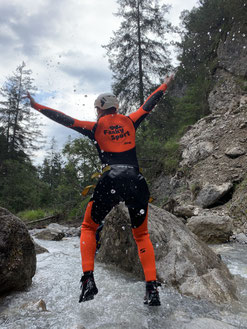 jump canyoning Rosengartenschlucht fankysport wasser kinder 