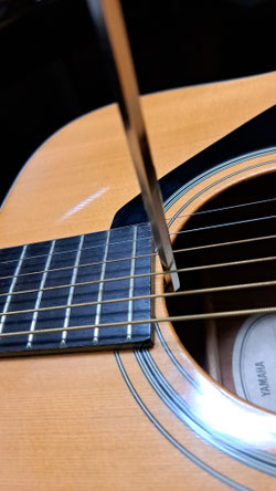 弦高調整】弾きやすくなるアコースティックギターのDIY - 柏柳友亮の