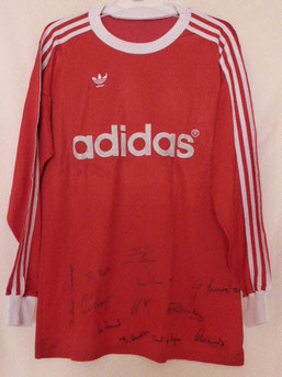 Bundesliga home 1974-1977 signiert