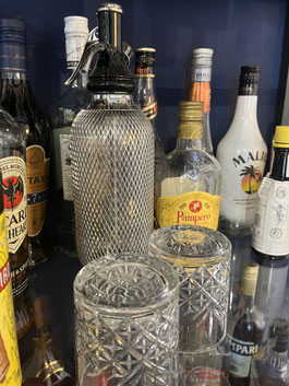 Rum, Cachaça, Bitters, Soda-Siphon, Bar-Shaker