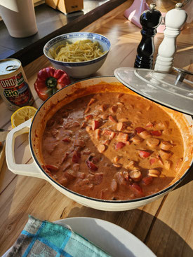 Würstchengulasch einfach und schnell gekocht