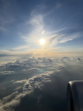 上江洲義秀（うえずよしひで）光話や質疑応答の本・書籍案内