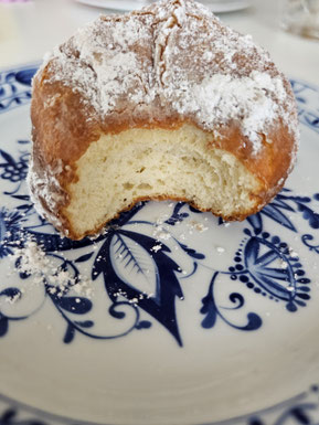 Fluffiger schwäbischer Fastnachtskrapfen