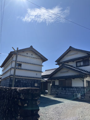※ 事務所は吉良川町重要伝統的建造物群保存地区内にあります。