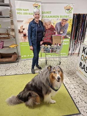 04.10.2025: Spendenannahme_ Foto: Oetken