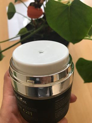mabox contorno de ojos, opinion mabox contorno de ojos, el mejor contorno de ojos, reseña contorno de ojos mabox, cuarenta y algo, belleza despues de los 40, cuidado de la piel despues de los 40