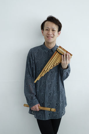 ケーナ奏者、サンポーニャ奏者の武田耕平