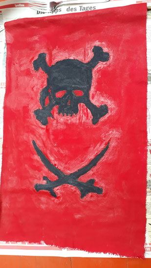 Jede Kindergruppe hat eine Flagge gemalt - auch für die Kömbüse und die NAJU