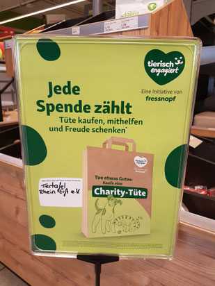 2025_04_14_ Charity-Tüten Foto: Oetken