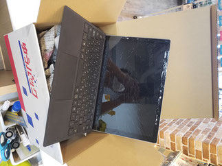 北海道からご依頼のSurface PRO7画面修理のご依頼品