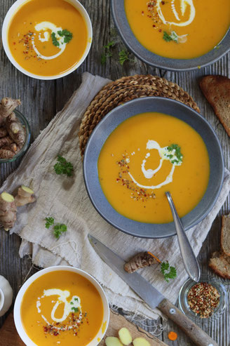 Kürbissuppe mit Ingwer und Curcuma