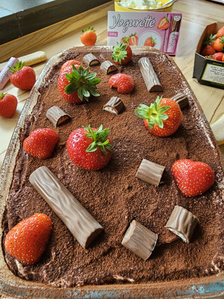 Yogurette Tiramisu mit Erdbeeren und Mascarpone