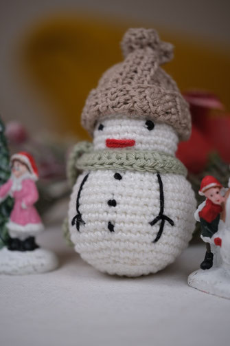 kinderladen baby shoplocal kinderkids mama babyladen geschenkideen amigurumi graz deco kreativ spielen Geburtstag Geburt bunt Kindheit atelier Ölgemälde handmade Häkeln Stricken Handwerk Garn InterieurSpielzeug Geschenkefüralle handgestrickt babygeschenk