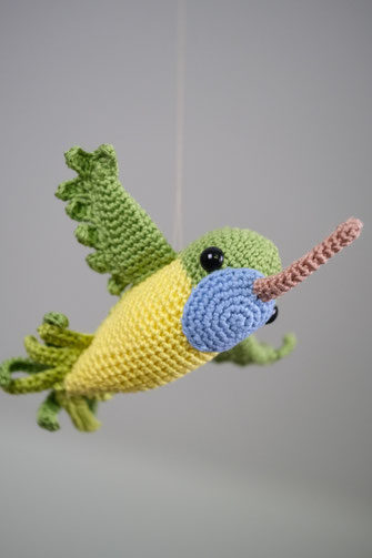 kinderladen baby shoplocal kinderkids mama babyladen geschenkideen amigurumi graz deco kreativ spielen Geburtstag Geburt bunt Kindheit atelier Ölgemälde handmade Häkeln Stricken Handwerk Garn InterieurSpielzeug Geschenkefüralle handgestrickt babygeschenk