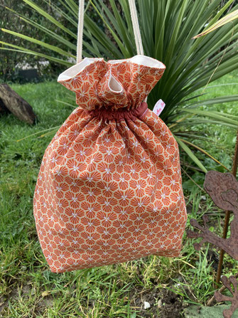 Ce splendide sac à pain Fleur 70' a été cousu dans l'atelier Marie et Mathilde de la Chabossière.