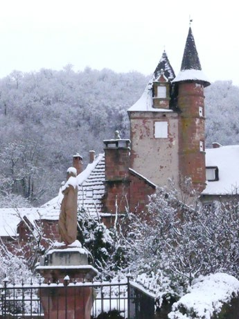 à 200 m de La Mérelle, le Castel de Maussac est un des 4 Castels de Collonges-la-Rouge