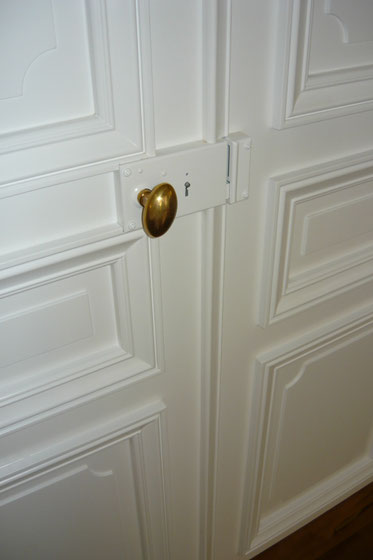 Porte d'hotel Haussmannien en laque blanche 