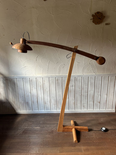 木のランプ　木製スタンド