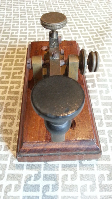 Italian postal telegraph key - Ing. E. De Rinaldis di BARI