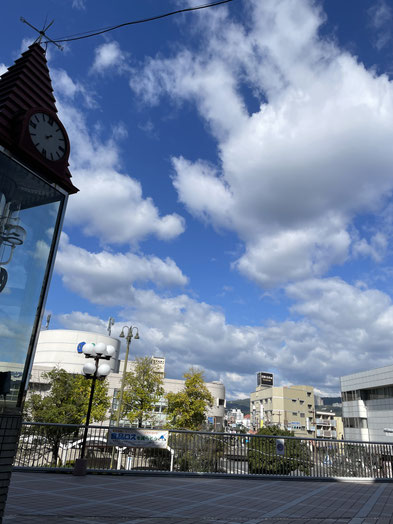 宝塚市逆瀬川駅