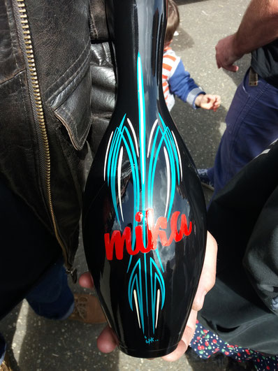 quille personnalisée pinstriping & lettrage