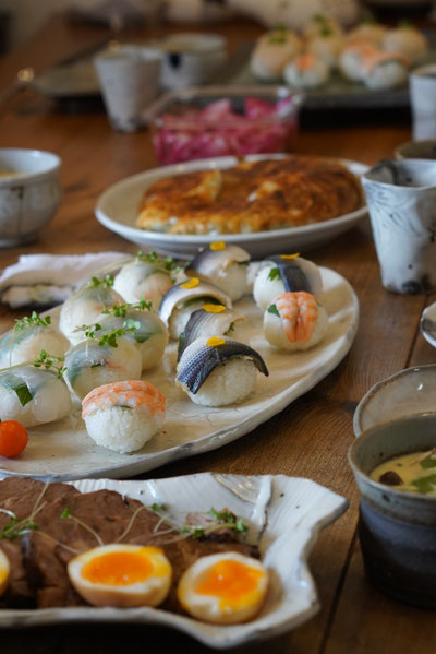 陶芸家　ブログ　焼き物　陶芸作品　茨城県笠間市　展示会　自宅展　作品展　陶器イベント　反省会　食事　